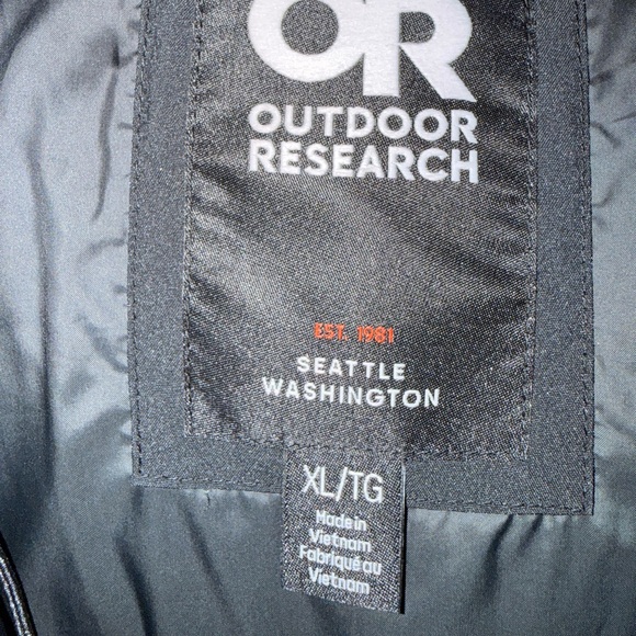 Outdoor Research Snowcrew Down Jacket - Picture 3 of 6